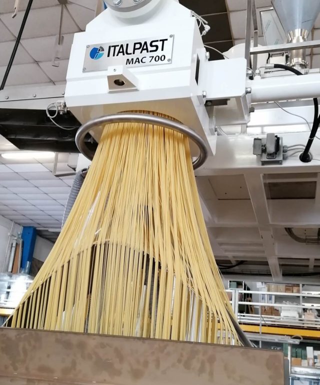 Tirapasta Elettrica Monofase L 375 mm x P 700 mm x H 545 mm con rulli in  acciaio inox 420 mm - mod. TRP42T